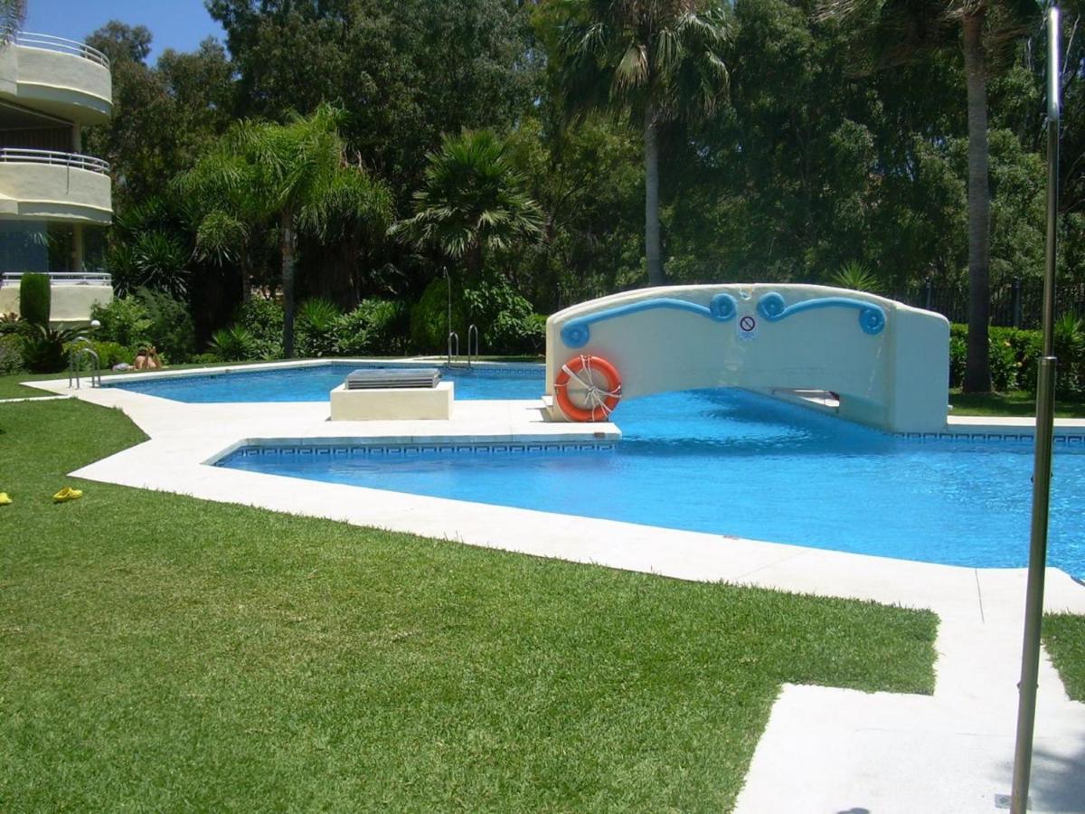 Holidays2Benalmadena Torrequebrada Sea View Front Beach With Pool Parking & Terraces מראה חיצוני תמונה