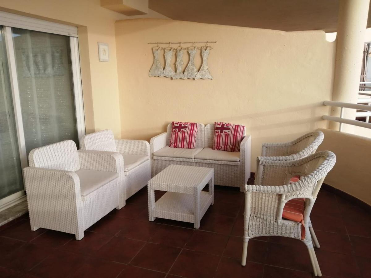 Holidays2Benalmadena Torrequebrada Sea View Front Beach With Pool Parking & Terraces מראה חיצוני תמונה