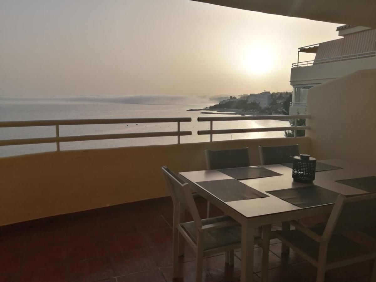 Holidays2Benalmadena Torrequebrada Sea View Front Beach With Pool Parking & Terraces מראה חיצוני תמונה
